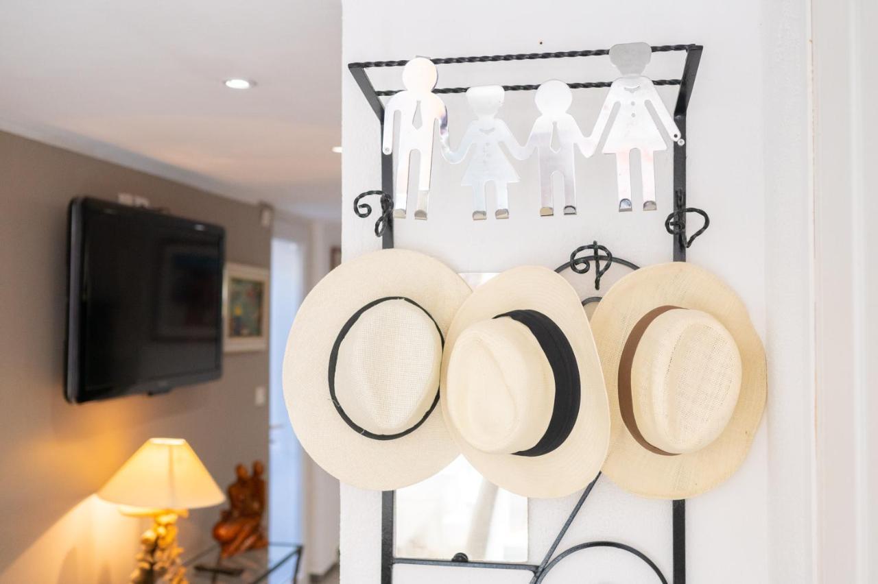 Appartement De Caractere Le Camelia, 56M², Dans Propriete Au Calme Avec Piscine By Le Mas De Louise Et Sacha Solliès-Toucas エクステリア 写真